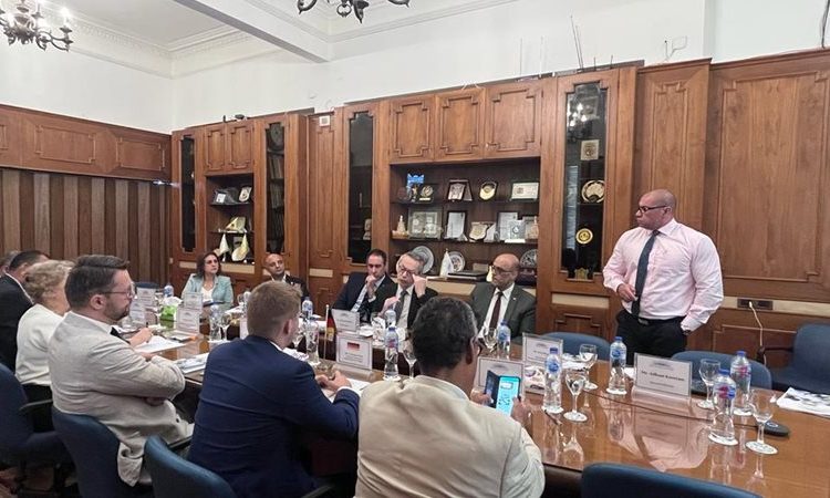 “رجال أعمال الإسكندرية” تستضيف رئيس القسم الاقتصادي بسفارة ألمانيا