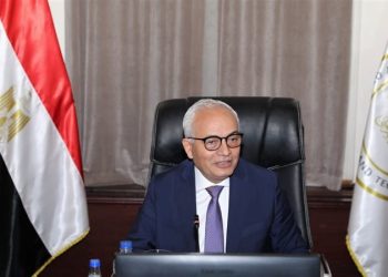 قرارات عاجلة من وزير التعليم بخصوص نظام الدراسة والتقييم لطلاب رابعة وخامسة ابتدائى