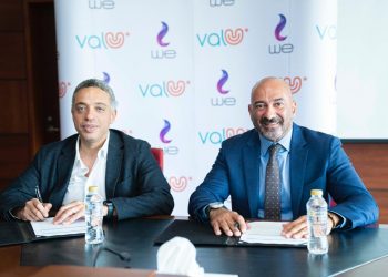 “ڤاليو” و “المصرية للاتصالات” تتفقان على إتاحة خدمة التقسيط بفروع “وي”  