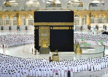 بالتفاصيل..تعرف على كيفية تأدية مناسك العمرة بــ 4500 جنيها فقط