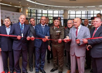 بمشاركة 43 شركة.. نائب وزير الإسكان يفتتح النسخة الأولى من معرض مصر للمياه  والبنية التحتية