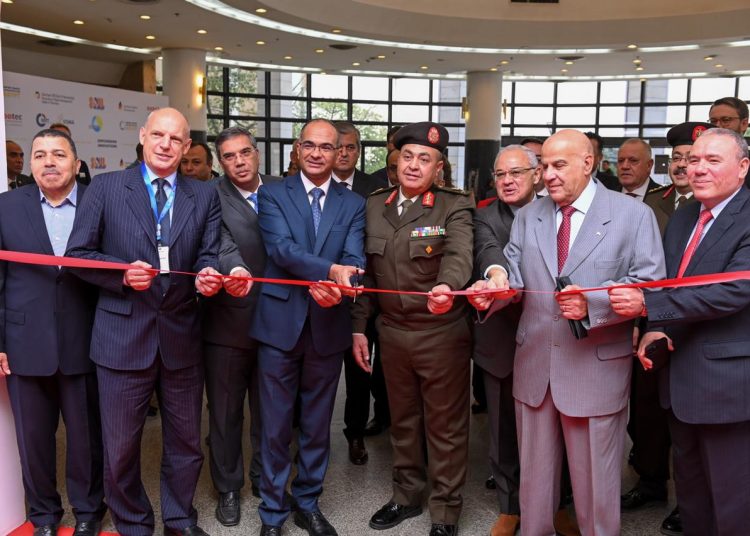 بمشاركة 43 شركة.. نائب وزير الإسكان يفتتح النسخة الأولى من معرض مصر للمياه  والبنية التحتية