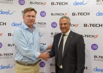 بي تك وإن تاتش دوت كوم توقعان اتفاقية لتطوير تجربة تسوق الإلكترونيات في مصر