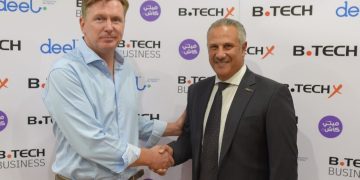 بي تك وإن تاتش دوت كوم توقعان اتفاقية لتطوير تجربة تسوق الإلكترونيات في مصر