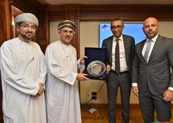 “مصر للمقاصة” تستقبل قيادات بورصتي مصر وعمان