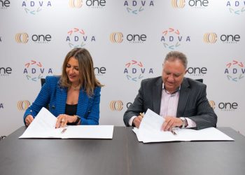 “وان فاينانس”  وتطبيق ادڤا –يطلقان  أول منصة إلكترونية متخصصة في تقسيط الخدمات