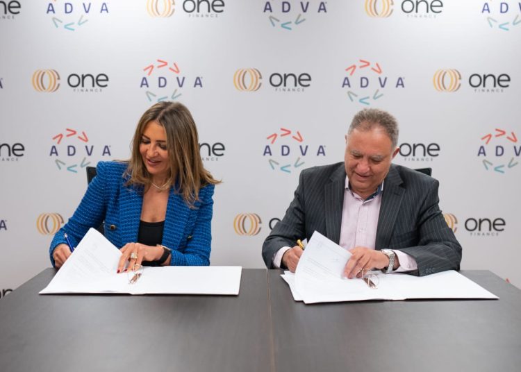 “وان فاينانس”  وتطبيق ادڤا –يطلقان  أول منصة إلكترونية متخصصة في تقسيط الخدمات