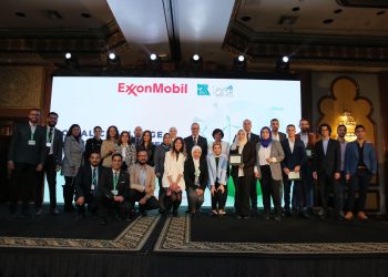 إكسون موبيل ومصر الخير تحتفلان بتخريج4 فرق ببرنامج”التحدي المجتمعي لحلول البيئة والطاقة”