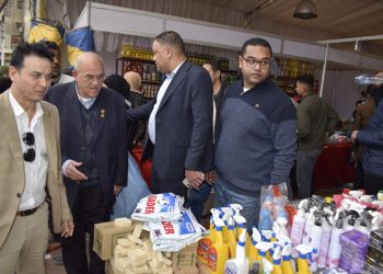  غرفة القاهرة تكشف زيادة إقبال المواطنين على معارض (المواطن أولاً..رد الجميل)