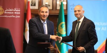 بنك مصر و”سيسكو” يوقعان بروتوكول لتوافق الخدمات الرقمية بالإنترنت والموبايل البنكي