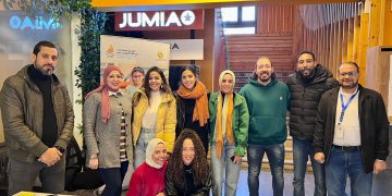 موظفو جوميا يشاركون فى حملة لجمع تبرعات  لصالح مستشفى سرطان الأطفال 57357