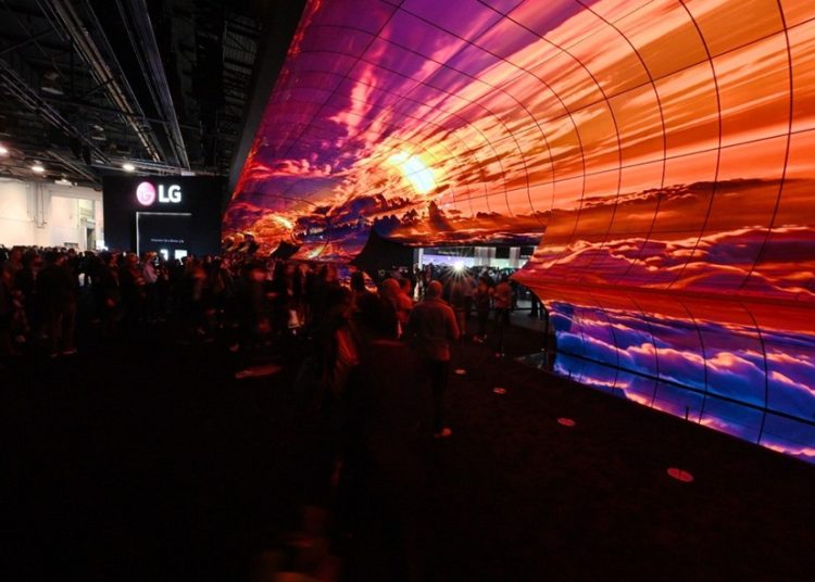 LG Celebrates 10 Years of LG OLED A Decade at the Top and No Sign of Slowing Down