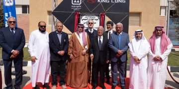 افتتاح مصنع حافلات King Long بالسويس ،وخطة لتصنيع السيارات الملاكي
