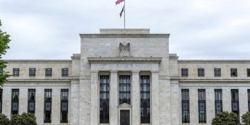 الإحتياطي الفيدرالي الأمريكي يرفع الفائدة 25 نقطة أساس