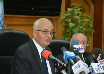 تعرف علي موعد تسليم الفائزين بمسابقة ال 30 ألف معلم