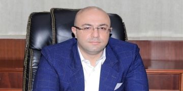 الغرفة التجارية ببنى سويف تدرس إقامة منفذ للسلع المخفضة لأهالى سدمنت الجبل