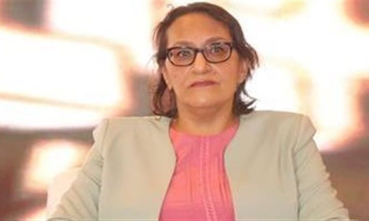 خبيرة ترصد  أداء البورصات الخليجية بتداولات بداية الاسبوع