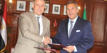 بنك مصر يتبرع لدعم جناح الرعاية المجمعة بالدمرداش ومستشفيات  عين شمس بـ110 ملايين جنيه