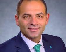 احمد أبو السعد:لدينا العديد من الشركات والبنوك التى لها ثقلها وينتظر طرحها بالبورصة  العرب و الاجانب