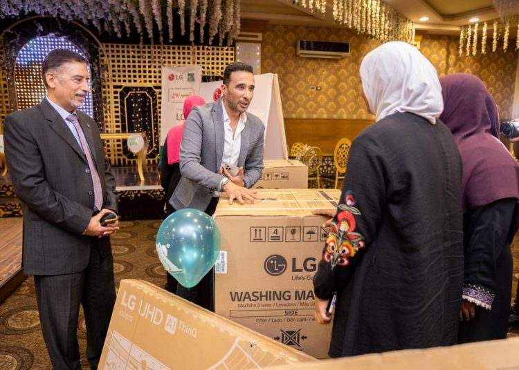 إل جي ومصر الخير يحتفلان بتجهيز ١٠ عرائس بالإسكندرية