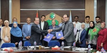  “مستثمرى العاشر ” توقع بروتوكل تعاون مع جمعية رسالة لتوفير فرص عمل للشباب ووجبات غذائية للمستحقين