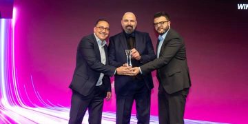 فريق EFG Hermes One يفوز بجائزة “أفضل منصة تداول