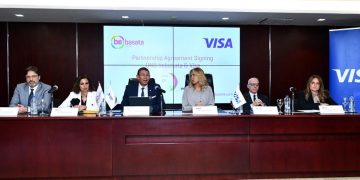 منصة «QNB bebasata» توقع شراكة استراتيجية مع فيزا لتعزيز عمليات الدفع الإلكتروني وإصدار البطاقات