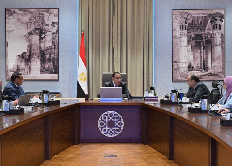 مجلس الوزراء: الاستجابة لمتطلبات عدد من المصانع القائمة وتوسعاتها ببورسعيد