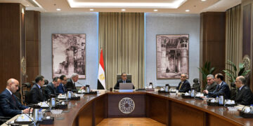 مدبولي يشهد عبر الفيديو كونفرانس افتتاح ٥ فروع لصيدليات “إسعاف ٢٤”