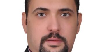 حازم المنوفي: يجب إصدار تشريع بتغليظ العقوبة علي المتلاعبين بأسعار السلع الغذائية