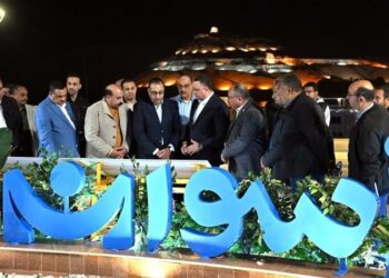 رئيس الوزراء يتفقد أعمال تطوير ممشى أهل مصر  بأسوان