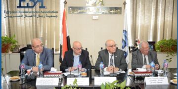 «رجال الأعمال» تدرس آليات زيادة مساهمة قطاع الإتصالات في الناتج المحلي الإجمالي