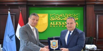 رئيس البنك الزراعي يبحث مع قيادات جامعة الاسكندرية تعزيز التعاون في التنمية الزراعية واستصلاح الأراضي
