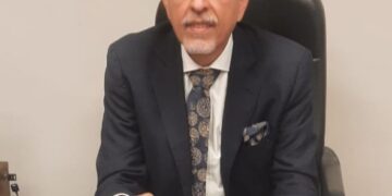 أكرم الصواف: مؤسسي”الحياة القابضة”يستهدفون خطة طموحة للتشارك فى المعاملات بين الشركات