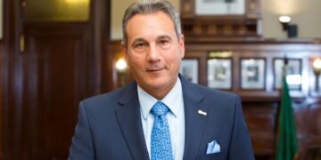 محمد الاتربي،بنك مصر، البيان الإقتصادي نيوز