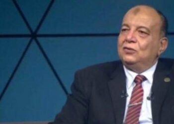 كبير المستشارين بمجلس الوحدة الاقتصادية العربية يحدد آليات حل مشكلة الدولار بشكل عاجل