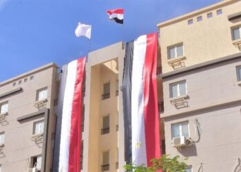 “الاسكان”تطرح 23 ألف قطعة  أرض ووحدة سكنية وخدمية للمصريين العاملين بالخارج