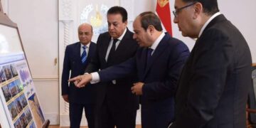 “السيسي” يتابع جهود الحكومة لدعم مشاركة القطاع الخاص في الاستثمار بالقطاع الصحي