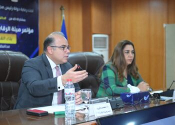 الرقابة المالية تلتقي قيادات مجتمع الأعمال بدمياط لتعريفهم بفرص النمو والتطور  المتاحة