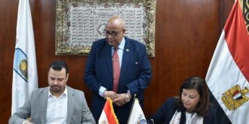 “إي اف چي للتنمية الاجتماعية” توقع اتفاقية ثلاثية مع محافظة الأقصر وجامعة الأقصر لتنفيذ مشروعات تنموية بقرية الدير