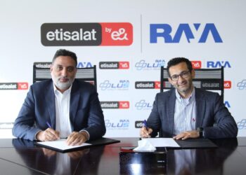 “اتصالات من &e ” توقع اتفاقية شراكة استراتيجية مع  “راية ” لتعزيز أنشطة التجارة الإلكترونية