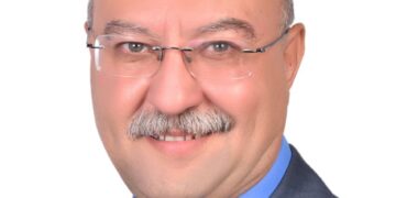 شعبة المستوردين : تقدير الموازنة الجديدة للدولار بـ 45 دولار يعكس التوقعات باستقرار سعر الصرف