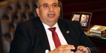 خبراء الضرائب: غموض موقف ضريبة الأرباح الرأسمالية يهدد بخسائر فادحة للبورصة المصرية