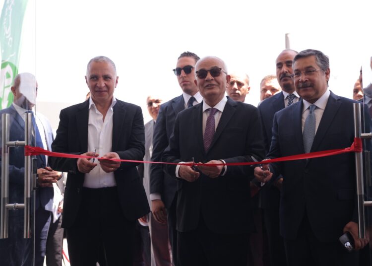 بنك التعمير والإسكان ومؤسسة السويدي يفتتحان “أكاديمية السويدي وبنك التعمير الفنية”بمدينة السادات