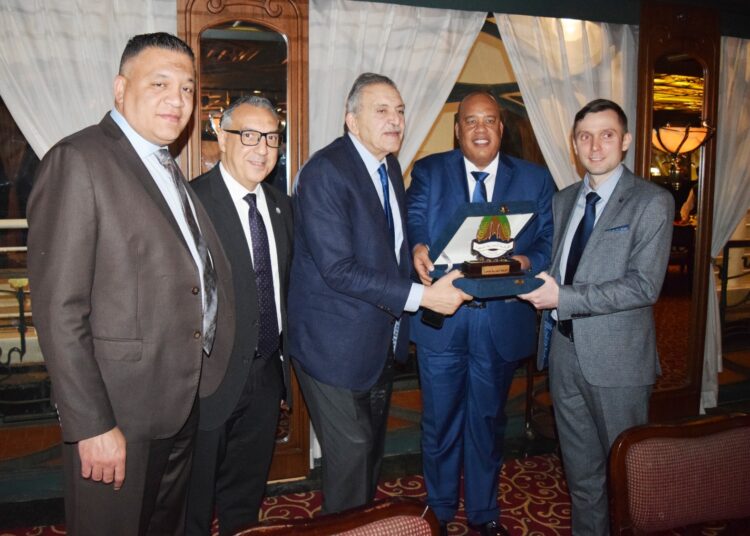 غرفة القاهرة تستضيف وفد بيلاروسيا لدعم العلاقات الاقتصادية الثنائية