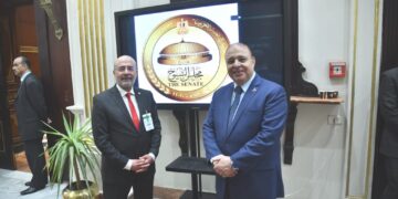 “صحة الشيوخ” تبحث  تحديات قطاع المكملات الغذائية