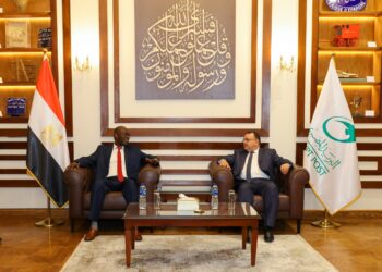 “رئيس البريد المصري” يستقبل المدير العام للبريد السوداني ويبحثان أوجه التعاون المشترك