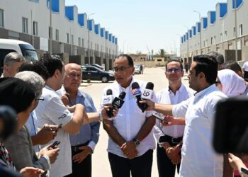 رئيس الوزراء: هدفنا تشجيع الصناعة الوطنية و القطاع الخاص على التوسع في المشروعات
