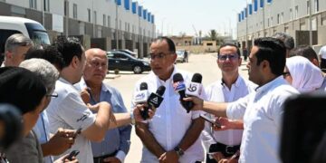 رئيس الوزراء: هدفنا تشجيع الصناعة الوطنية و القطاع الخاص على التوسع في المشروعات