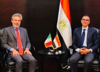 وزير الاستثمار يستقبل السفير الإيطالي بالقاهرة لبحث سبل تعزيز التعاون التجاري والاستثماري بين البلدين